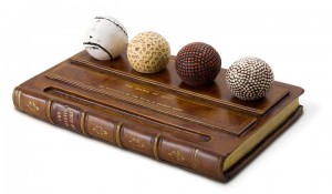 Porta caneta com bolas de golf vintage, 22 x 14 cm, preço sob consulta